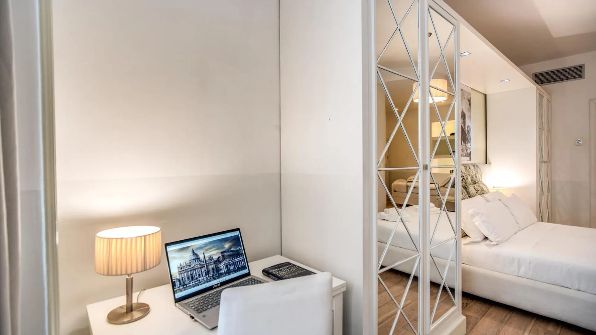 ** بيت ضيافة A Peace Of Rome B&B إيطاليا