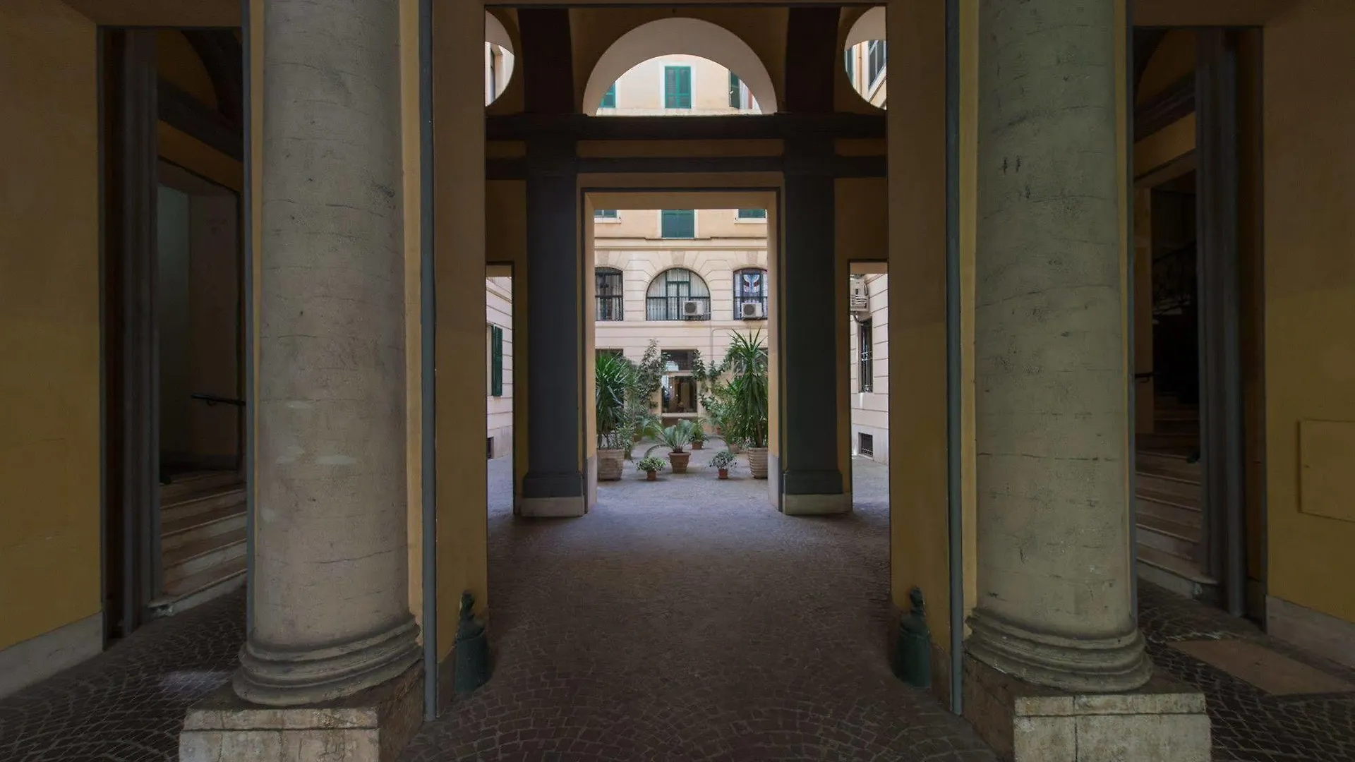 A Peace Of Rome B&B 2*,  Italy